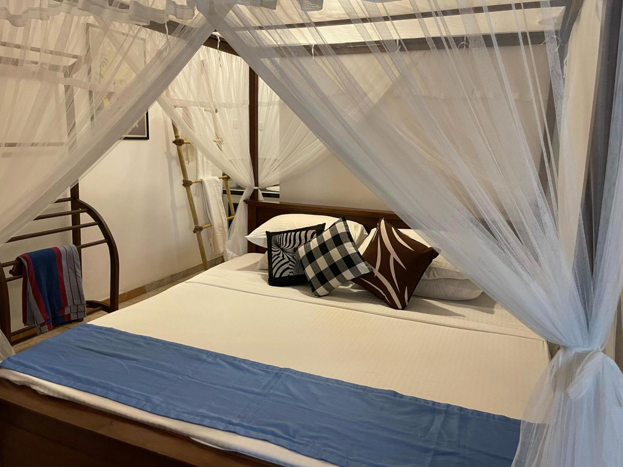 Kenno'S Korner Hotel Weligama Kültér fotó