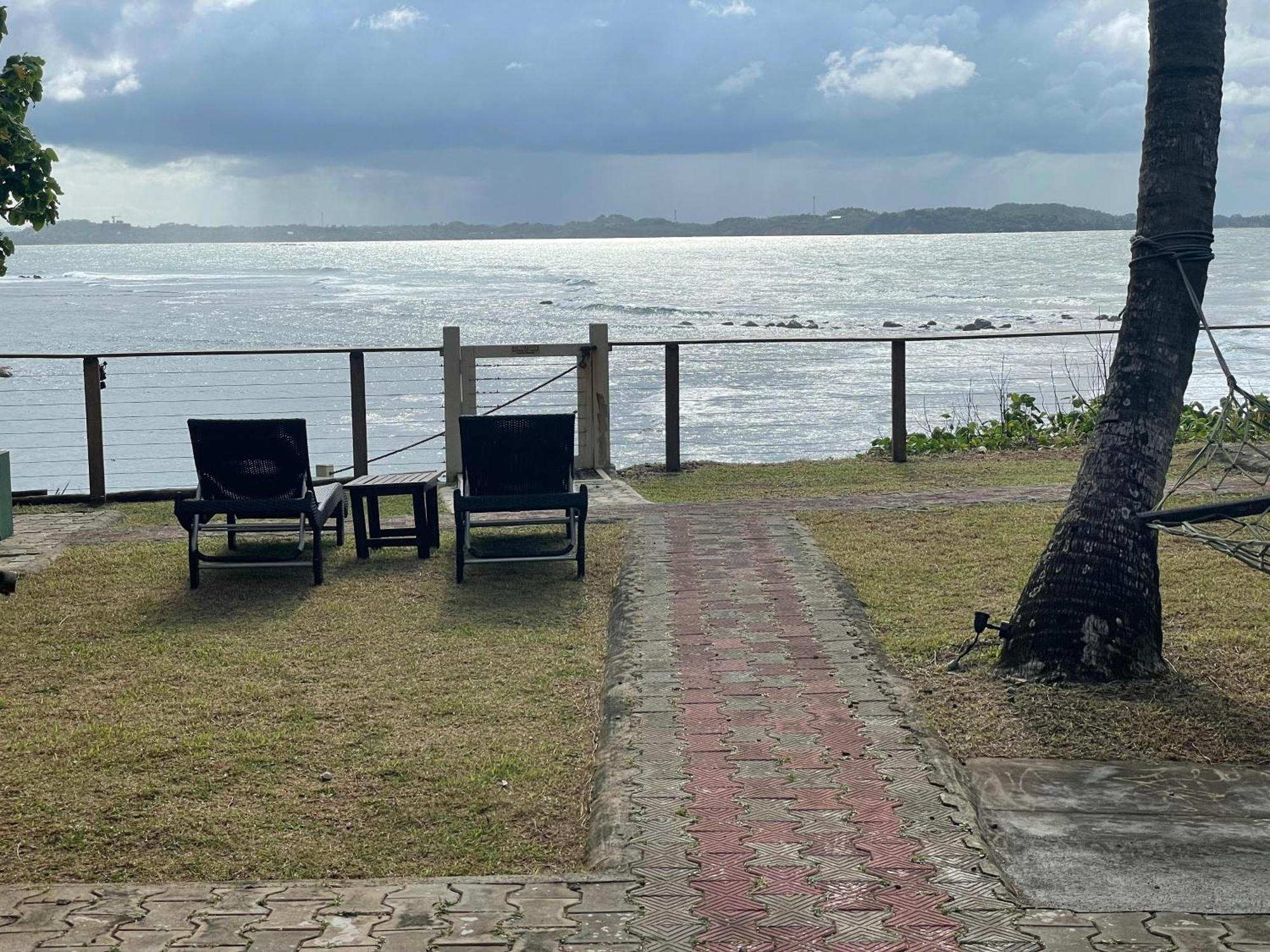 Kenno'S Korner Hotel Weligama Kültér fotó